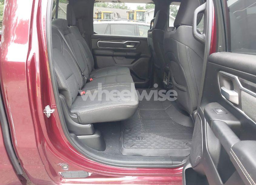 Photo 8 of 2019 Ram 1500 BIG HORN/LONE STAR 4X4 5'7 BOX (VIN 1C6SRFFT5KN570253)