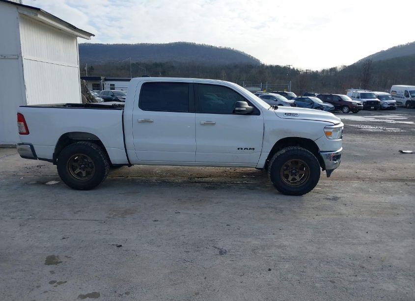 Photo 13 of 2019 Ram 1500 BIG HORN/LONE STAR 4X4 5'7 BOX (VIN 1C6SRFFT5KN669249)