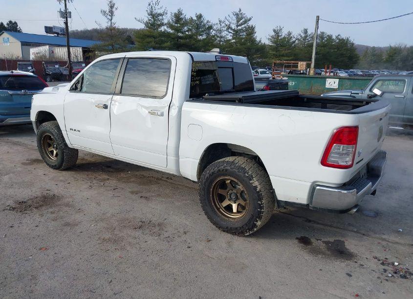 Photo 3 of 2019 Ram 1500 BIG HORN/LONE STAR 4X4 5'7 BOX (VIN 1C6SRFFT5KN669249)