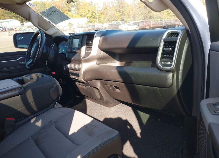 Photo 5 of 2019 Ram 1500 BIG HORN/LONE STAR 4X4 5'7 BOX (VIN 1C6SRFFT5KN804455)