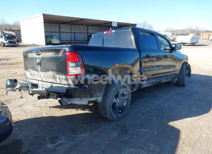 Photo 4 of 2020 Ram 1500 BIG HORN 4X4 5'7 BOX (VIN 1C6SRFFT5LN330864)
