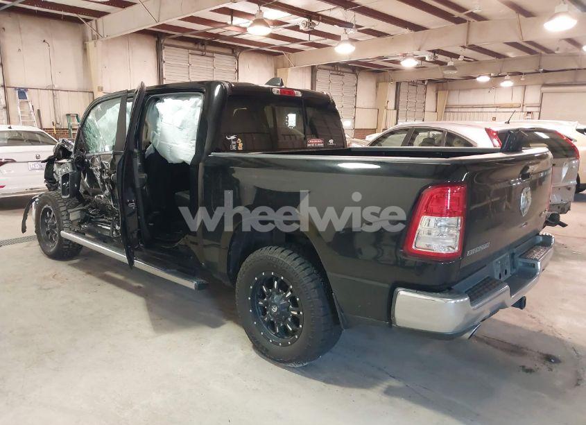 Photo 3 of 2020 Ram 1500 BIG HORN 4X4 5'7 BOX (VIN 1C6SRFFT5LN362570)