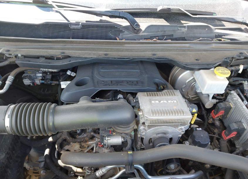 Photo 10 of 2021 Ram 1500 BIG HORN 4X4 5'7 BOX (VIN 1C6SRFFT5MN615663)