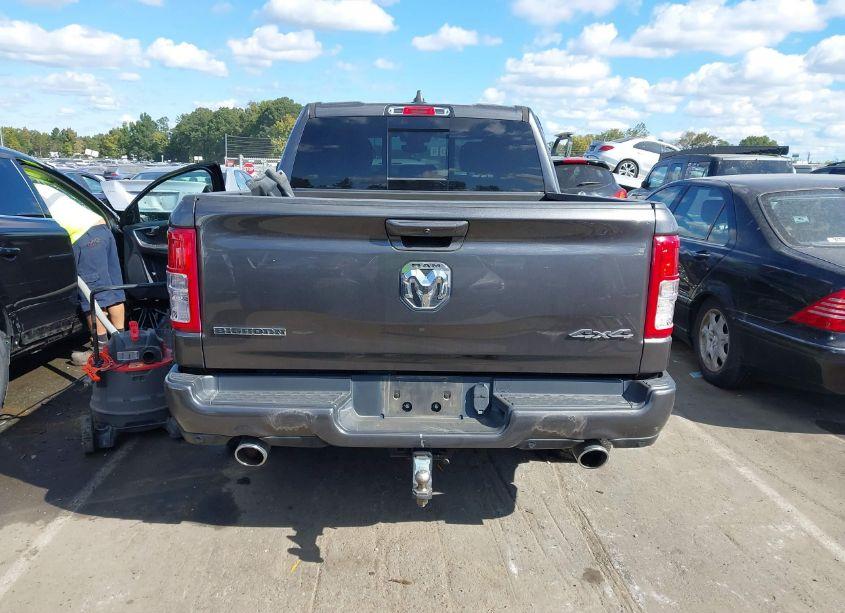 Photo 16 of 2021 Ram 1500 BIG HORN 4X4 5'7 BOX (VIN 1C6SRFFT5MN615663)