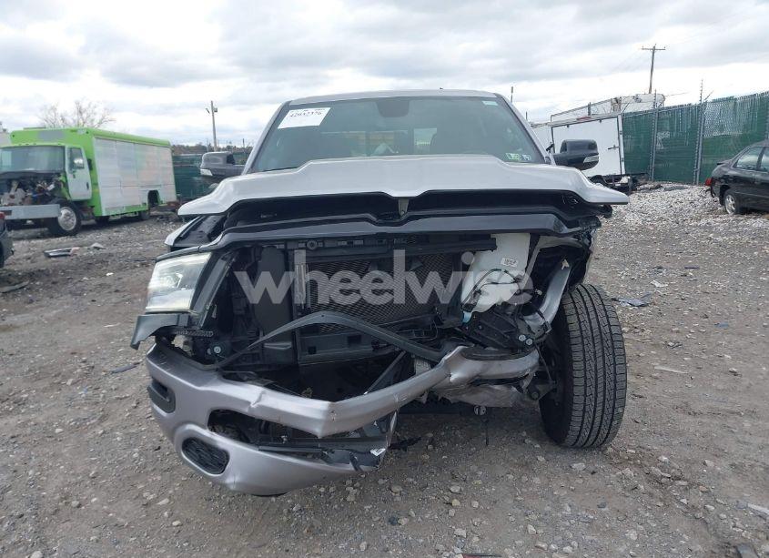 Photo 11 of 2022 Ram 1500 BIG HORN 4X4 5'7 BOX (VIN 1C6SRFFT5NN280759)