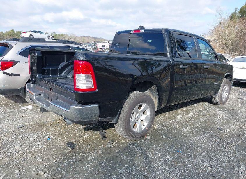 Photo 4 of 2023 Ram 1500 BIG HORN 4X4 5'7 BOX (VIN 1C6SRFFT5PN541827)