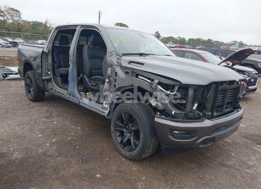 2023 Ram 1500 BIG HORN 4X4 5'7 BOX (VIN 1C6SRFFT5PN654063) main photo