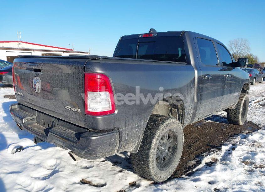 Photo 4 of 2019 Ram 1500 BIG HORN/LONE STAR 4X4 5'7 BOX (VIN 1C6SRFFT6KN704526)