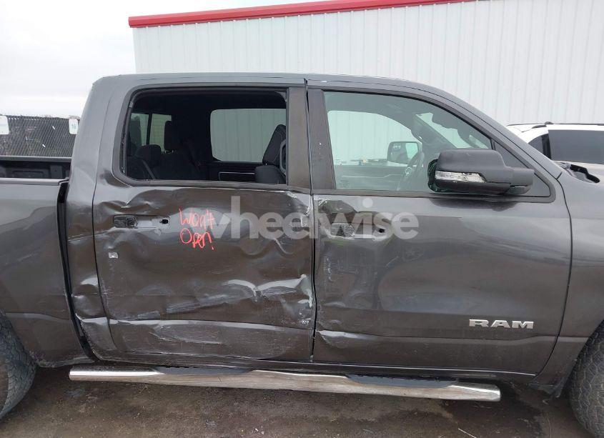 Photo 6 of 2019 Ram 1500 BIG HORN/LONE STAR 4X4 5'7 BOX (VIN 1C6SRFFT6KN718104)