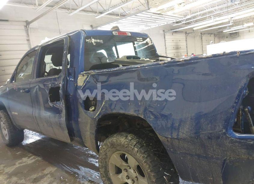 Photo 6 of 2019 Ram 1500 BIG HORN/LONE STAR 4X4 5'7 BOX (VIN 1C6SRFFT6KN750387)