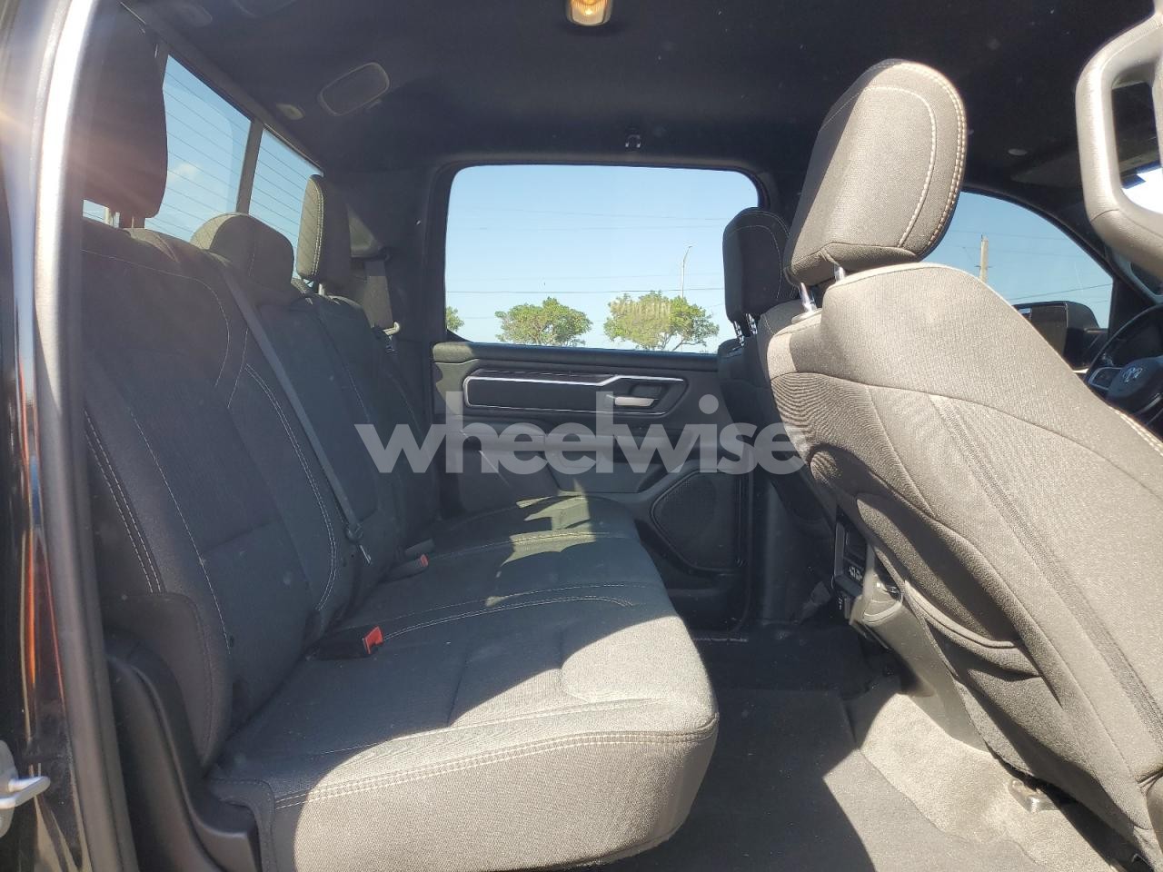 Photo 10 of 2019 RAM 1500 BIG HORN/LONE STAR (VIN 1C6SRFFT6KN880394)