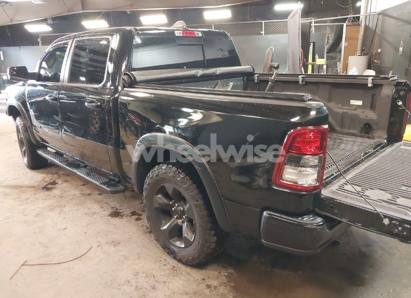 Photo 3 of 2019 Ram 1500 BIG HORN/LONE STAR 4X4 5'7 BOX (VIN 1C6SRFFT6KN890780)