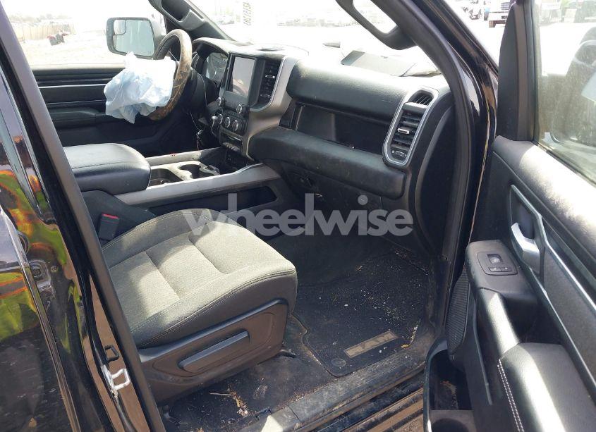 Photo 5 of 2019 Ram 1500 BIG HORN/LONE STAR 4X4 5'7 BOX (VIN 1C6SRFFT6KN918805)