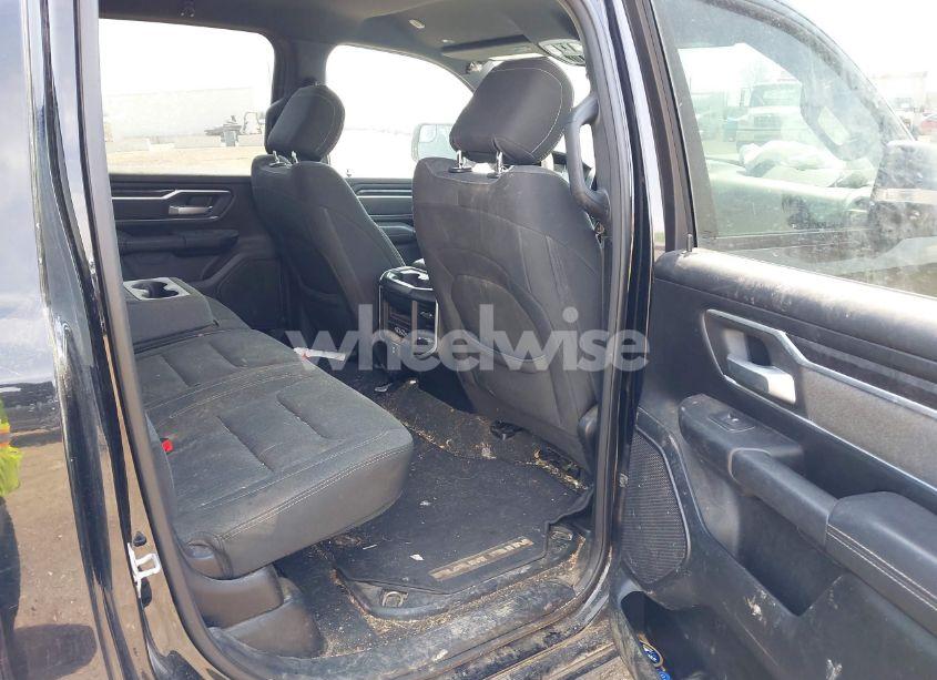 Photo 8 of 2019 Ram 1500 BIG HORN/LONE STAR 4X4 5'7 BOX (VIN 1C6SRFFT6KN918805)