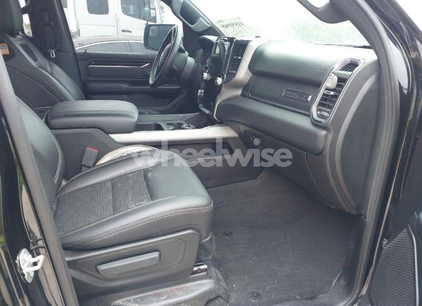 Photo 5 of 2020 Ram 1500 BIG HORN 4X4 5'7 BOX (VIN 1C6SRFFT6LN285109)