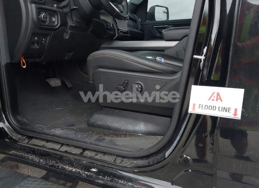 Photo 6 of 2020 Ram 1500 BIG HORN 4X4 5'7 BOX (VIN 1C6SRFFT6LN285109)