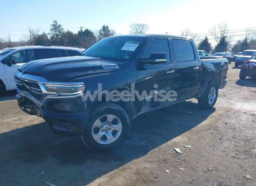 Photo 2 of 2020 Ram 1500 BIG HORN 4X4 5'7 BOX (VIN 1C6SRFFT6LN286339)