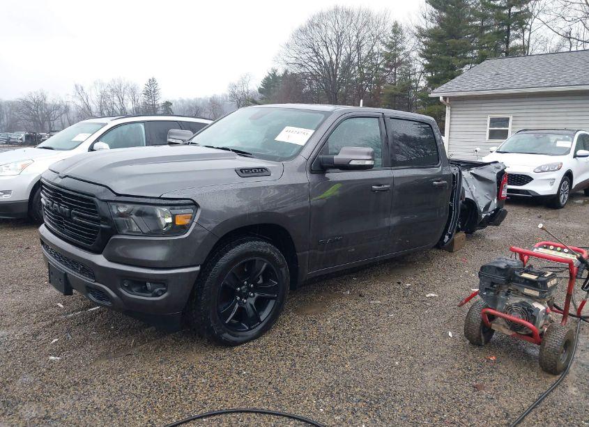 Photo 2 of 2020 Ram 1500 BIG HORN 4X4 5'7 BOX (VIN 1C6SRFFT6LN301339)