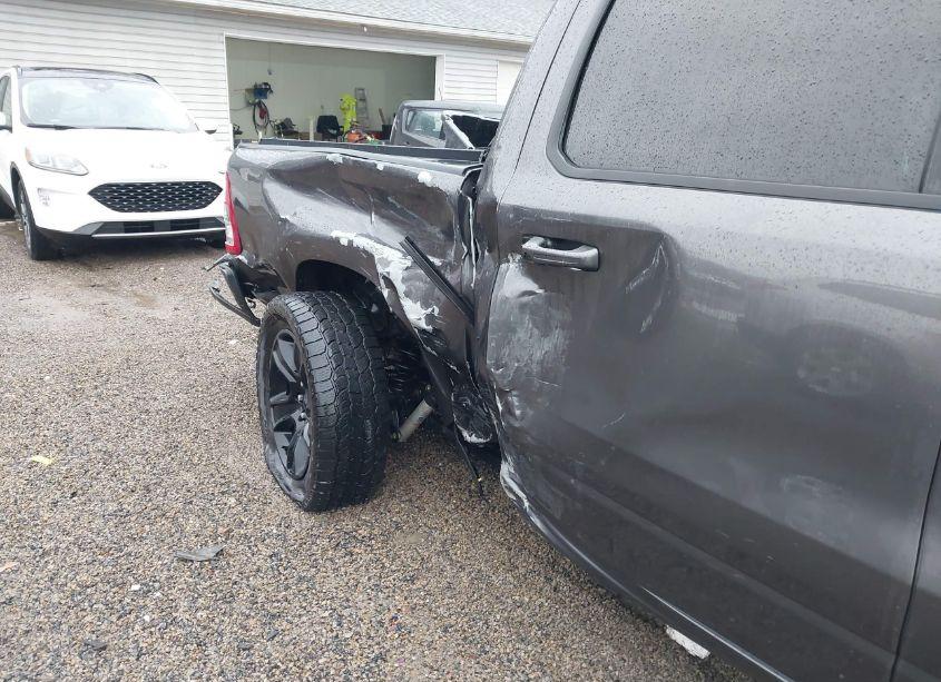 Photo 20 of 2020 Ram 1500 BIG HORN 4X4 5'7 BOX (VIN 1C6SRFFT6LN301339)