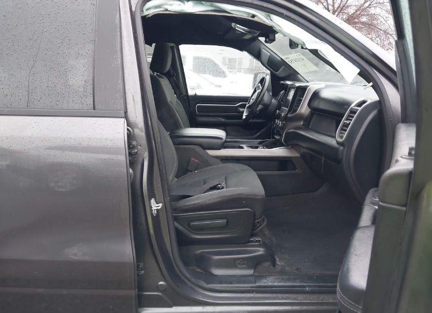 Photo 5 of 2020 Ram 1500 BIG HORN 4X4 5'7 BOX (VIN 1C6SRFFT6LN301339)