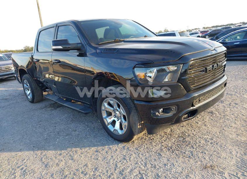 2020 Ram 1500 BIG HORN 4X4 5'7 BOX (VIN 1C6SRFFT6LN348113) main photo