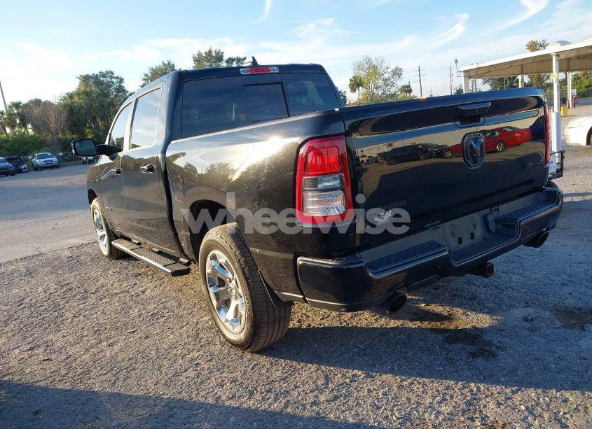 Photo 3 of 2020 Ram 1500 BIG HORN 4X4 5'7 BOX (VIN 1C6SRFFT6LN348113)