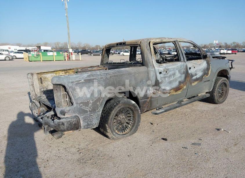 Photo 4 of 2020 Ram 1500 BIG HORN 4X4 5'7 BOX (VIN 1C6SRFFT6LN383461)