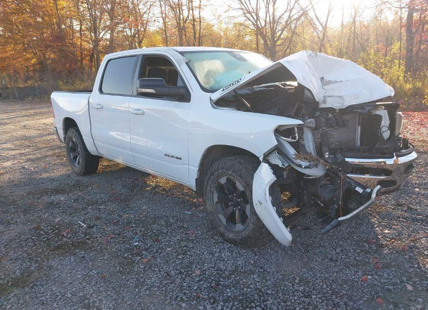 2021 Ram 1500 BIG HORN 4X4 5'7 BOX (VIN 1C6SRFFT6MN774465) main photo