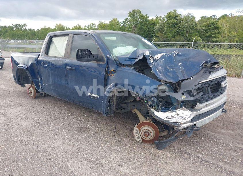 2022 Ram 1500 BIG HORN 4X4 5'7 BOX (VIN 1C6SRFFT6NN331072) main photo