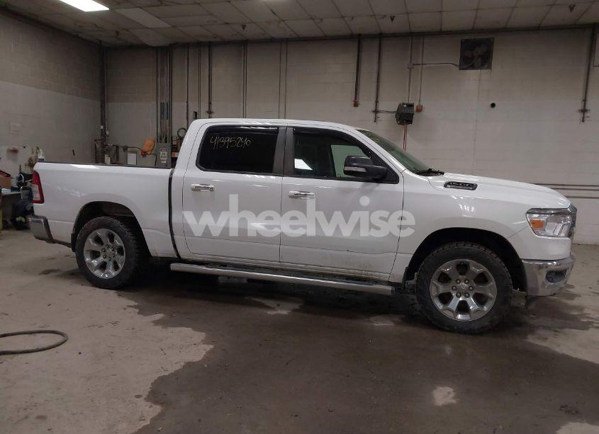 Photo 13 of 2019 Ram 1500 (VIN 1C6SRFFT7KN645776)
