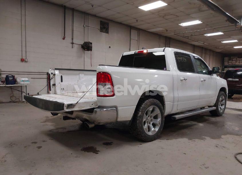 Photo 4 of 2019 Ram 1500 (VIN 1C6SRFFT7KN645776)