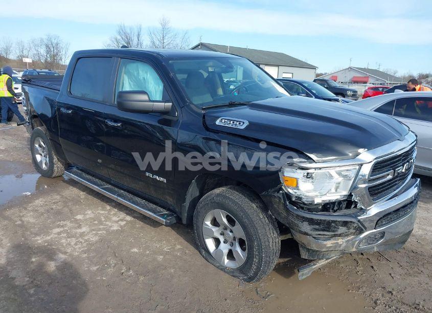 2019 Ram 1500 BIG HORN/LONE STAR 4X4 5'7 BOX (VIN 1C6SRFFT7KN658334) main photo