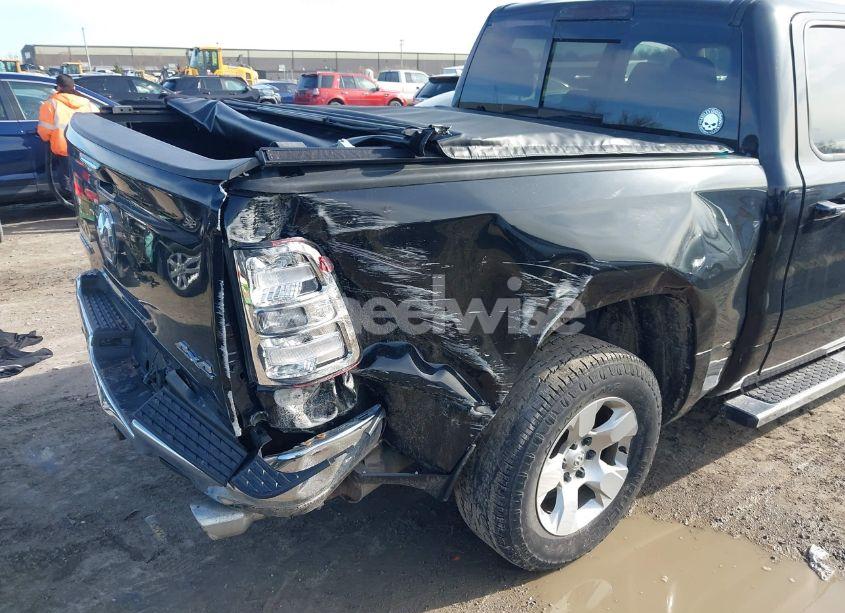 Photo 6 of 2019 Ram 1500 BIG HORN/LONE STAR 4X4 5'7 BOX (VIN 1C6SRFFT7KN658334)