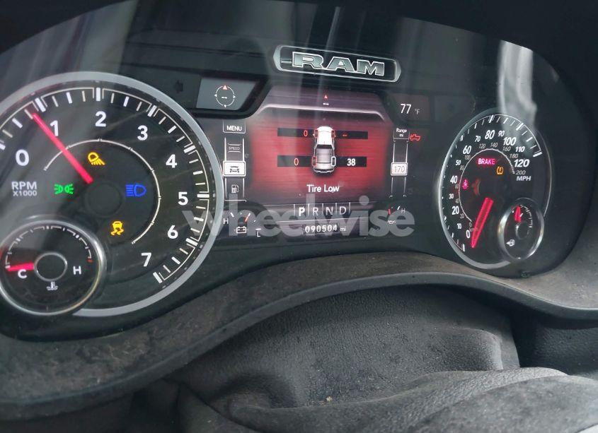 Photo 15 of 2019 Ram 1500 BIG HORN (VIN 1C6SRFFT7KN848182)