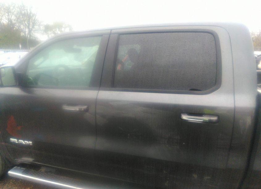 Photo 14 of 2020 Ram 1500 BIG HORN 4X4 5'7 BOX (VIN 1C6SRFFT7LN345320)