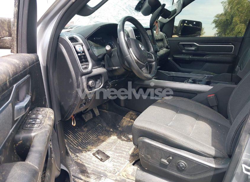 Photo 5 of 2021 Ram 1500 BIG HORN 4X4 5'7 BOX (VIN 1C6SRFFT7MN632402)