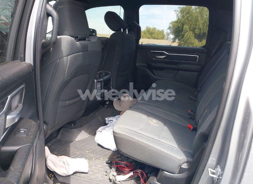 Photo 8 of 2021 Ram 1500 BIG HORN 4X4 5'7 BOX (VIN 1C6SRFFT7MN632402)