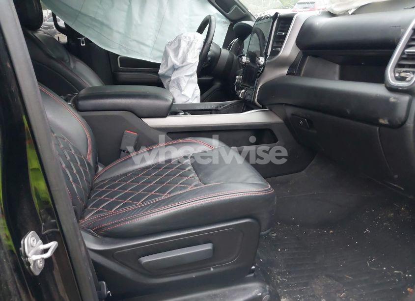 Photo 5 of 2021 Ram 1500 BIG HORN 4X4 5'7 BOX (VIN 1C6SRFFT7MN653542)