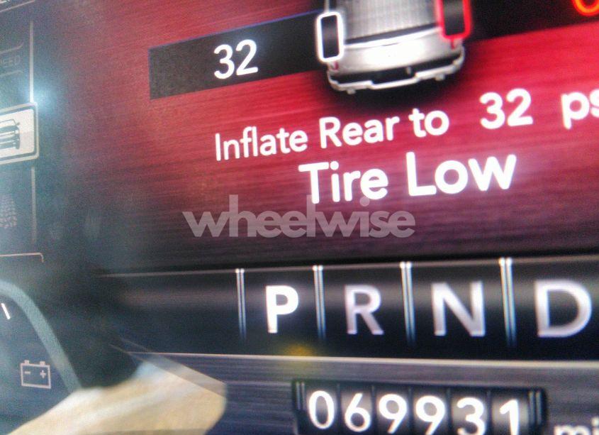 Photo 7 of 2021 Ram 1500 BIG HORN 4X4 5'7 BOX (VIN 1C6SRFFT7MN763409)