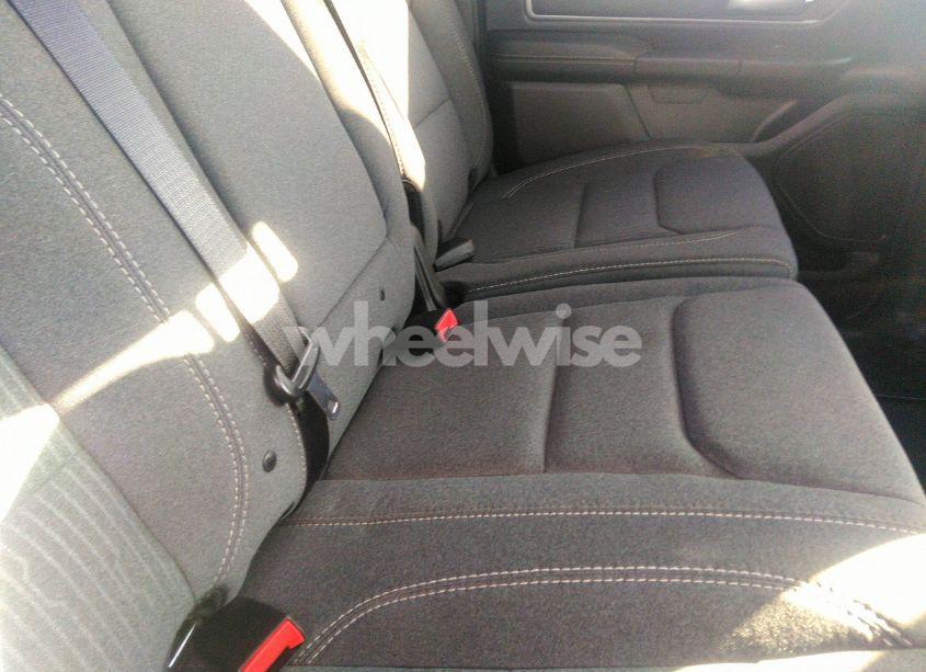 Photo 8 of 2021 Ram 1500 BIG HORN 4X4 5'7 BOX (VIN 1C6SRFFT7MN763409)