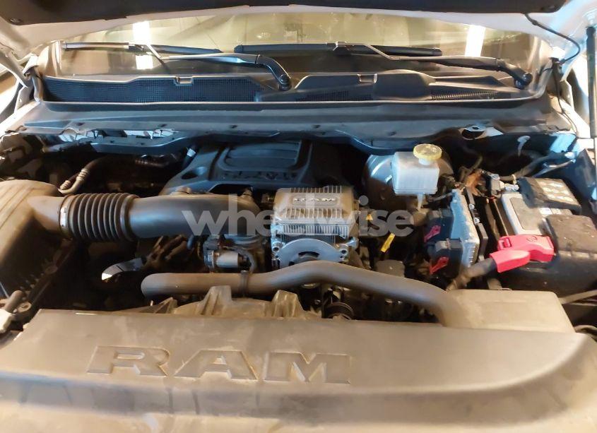 Photo 10 of 2021 Ram 1500 BIG HORN 4X4 5'7 BOX (VIN 1C6SRFFT7MN777794)