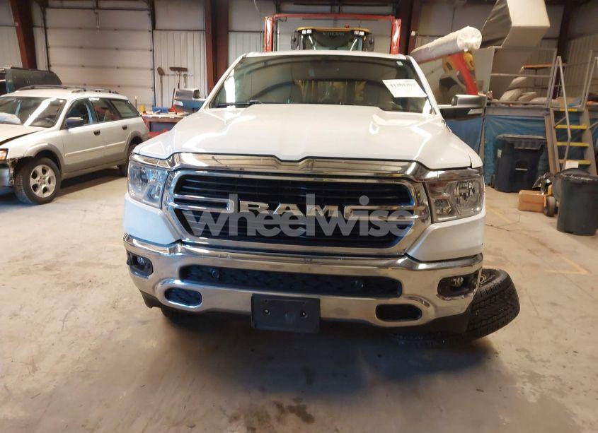 Photo 12 of 2021 Ram 1500 BIG HORN 4X4 5'7 BOX (VIN 1C6SRFFT7MN777794)