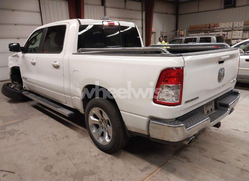 Photo 3 of 2021 Ram 1500 BIG HORN 4X4 5'7 BOX (VIN 1C6SRFFT7MN777794)