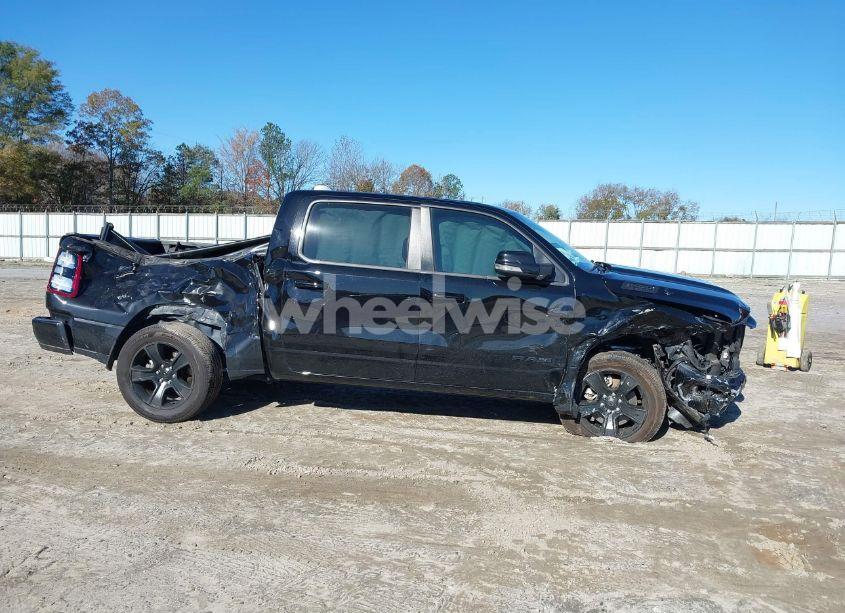 Photo 6 of 2022 Ram 1500 BIG HORN 4X4 5'7 BOX (VIN 1C6SRFFT7NN137103)