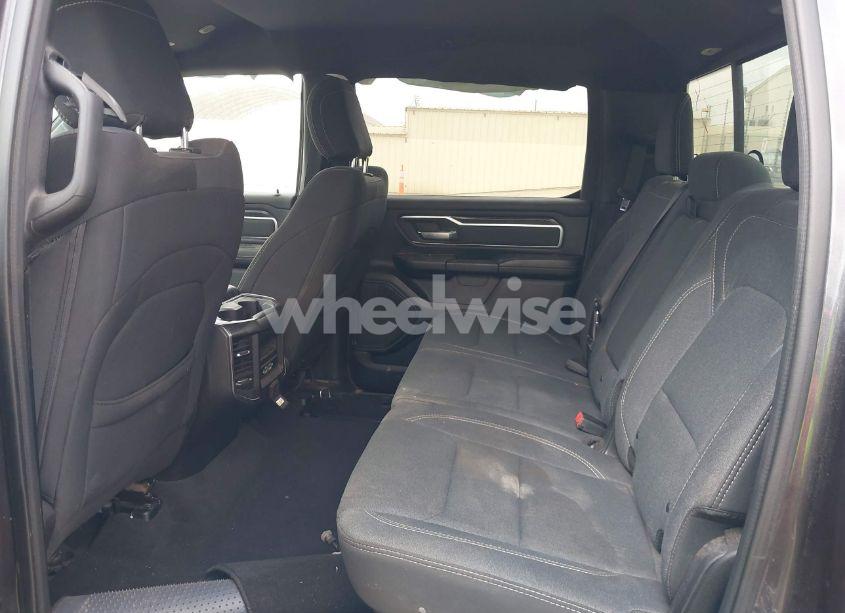 Photo 8 of 2019 Ram 1500 BIG HORN/LONE STAR 4X4 5'7 BOX (VIN 1C6SRFFT8KN717990)