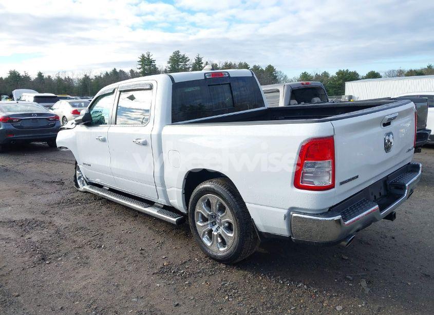 Photo 3 of 2019 Ram 1500 BIG HORN/LONE STAR 4X4 5'7 BOX (VIN 1C6SRFFT8KN903996)