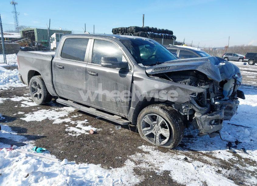 2020 Ram 1500 BIG HORN 4X4 5'7 BOX (VIN 1C6SRFFT8LN182905) main photo