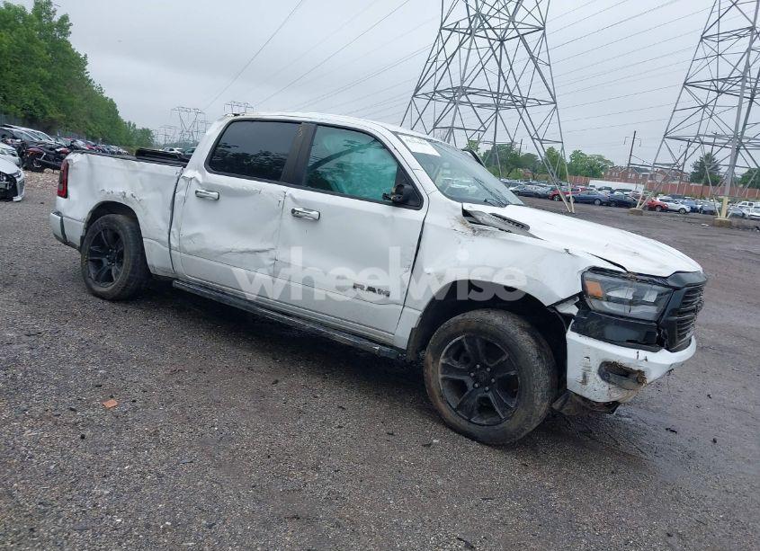 2020 Ram 1500 BIG HORN 4X4 5'7 BOX (VIN 1C6SRFFT8LN207821) main photo