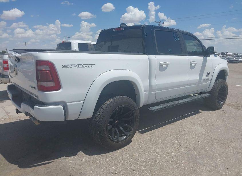 Photo 4 of 2020 Ram 1500 BIG HORN 4X4 5'7 BOX (VIN 1C6SRFFT8LN282504)