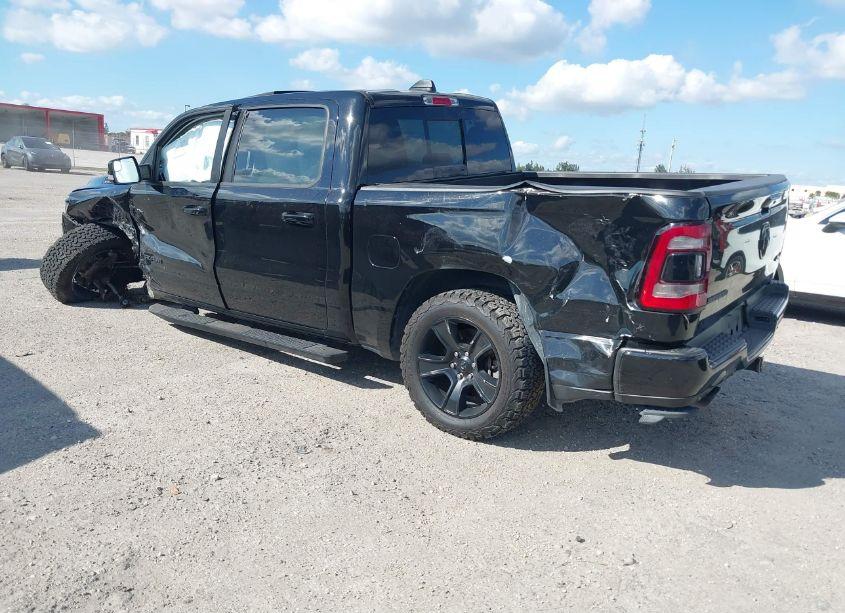 Photo 3 of 2020 Ram 1500 BIG HORN 4X4 5'7 BOX (VIN 1C6SRFFT8LN297889)